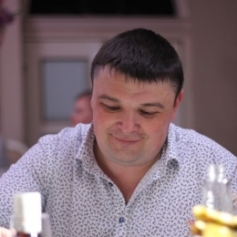 Молодая красивая пара МЖ ищет девушку из для ЖМЖ Молодая красивая пара МЖ ищет девушку из для ЖМЖ